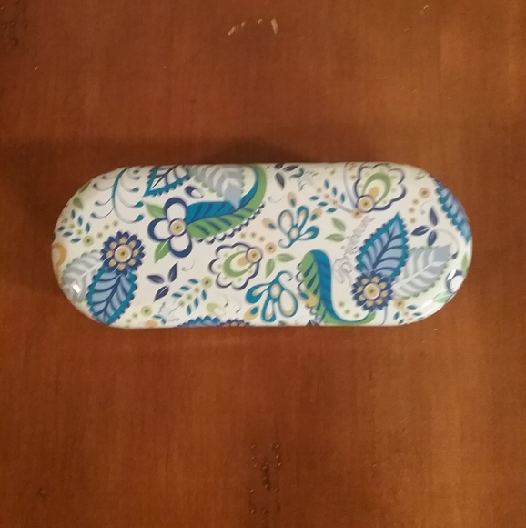 Brighton Sunglasses Case - Picture 1 of 3